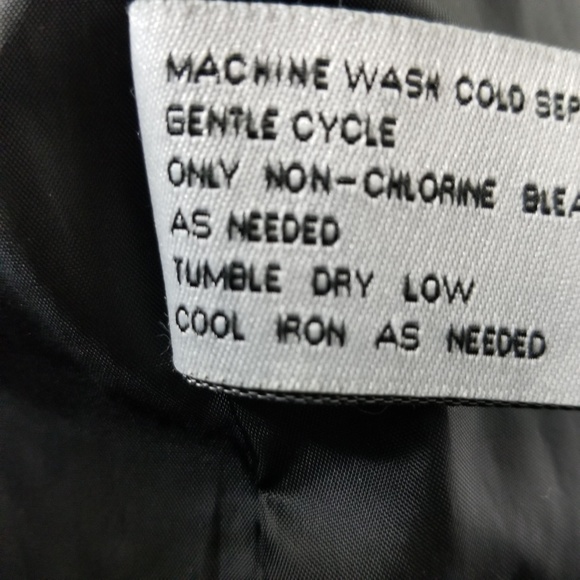 Gallery Black quilted jacket sz M - Picture 5 of 5